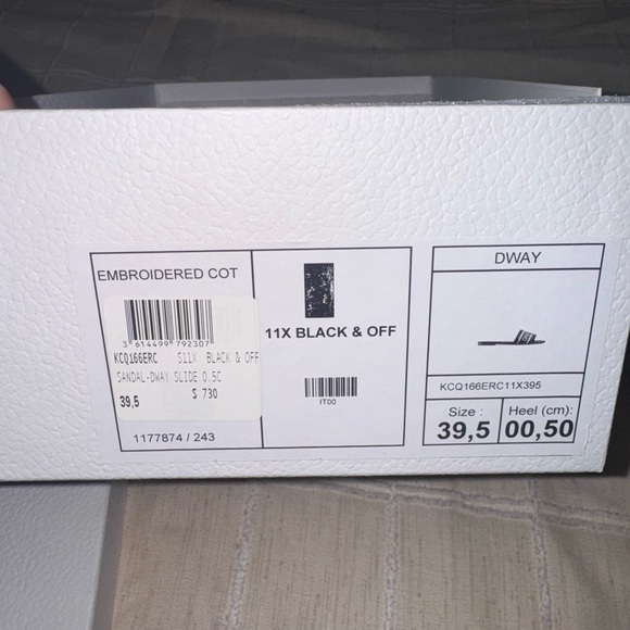 Dior Black Sandals with Signature Pattern - Picture 4 of 7